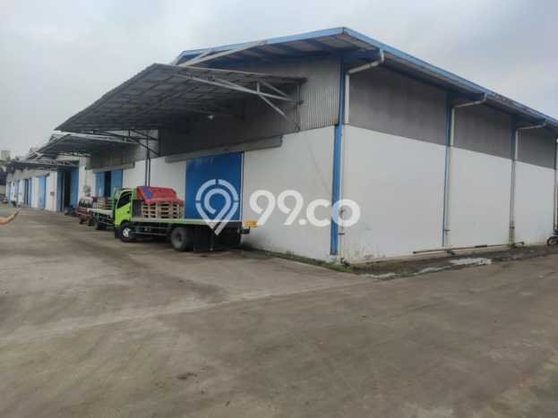Unit Gudang Disewakan di Leuwi Gajah di Area Ramai & Strategis Unit Gudang Disewakan di Leuwi Gajah di Area Ramai & Strategis