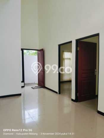 Rumah 2 KT 1 KM di Kawasan Karangploso, Malang Rumah 2 KT 1 KM di Kawasan Karangploso, Malang