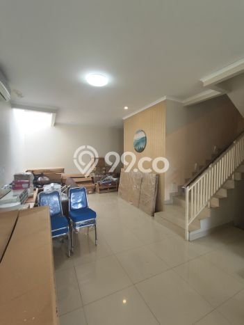 Rumah Luas Asri 4 KT Siap Huni di Caman Bekasi Rumah Luas Asri 4 KT Siap Huni di Caman Bekasi