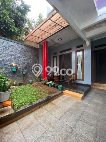 For Sale Hunian Rumah Terawat 4 KT di Pondok Kelapa, Jakarta Timur For Sale Hunian Rumah Terawat 4 KT di Pondok Kelapa, Jakarta Timur