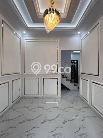 Rumah Strategis Minimalis Lb 140m2 di Jagakarsa, Jakarta Selatan Rumah Strategis Minimalis Lb 140m2 di Jagakarsa, Jakarta Selatan