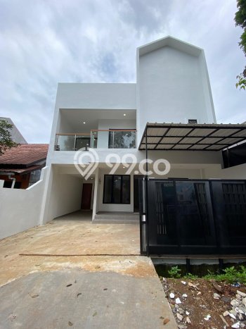 Dijual Rumah 6 Kamar Lokasi Strategis Nyaman dan Strategis di Jagakarsa Dijual Rumah 6 Kamar Lokasi Strategis Nyaman dan Strategis di Jagakarsa