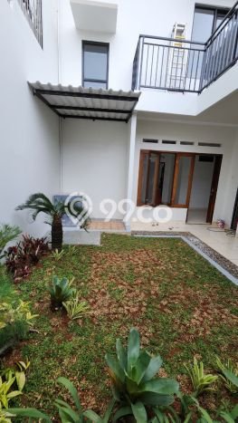 Rumah Modern Cantik 4 Kamar Siap Huni di Jagakarsa Rumah Modern Cantik 4 Kamar Siap Huni di Jagakarsa