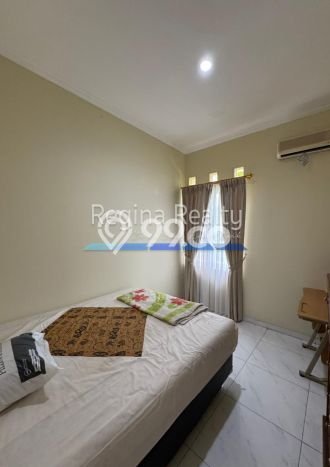 Rumah Mewah LB 200m2 Siap Pakai Desain Elegan di Pondok Indah, Jakarta Selatan Rumah Mewah LB 200m2 Siap Pakai Desain Elegan di Pondok Indah, Jakarta Selatan