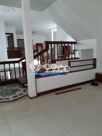 Rumah Siap Huni di Cilandak, Jakarta Selatan, LT 261m² Bangunan 350m² Rumah Siap Huni di Cilandak, Jakarta Selatan, LT 261m² Bangunan 350m²