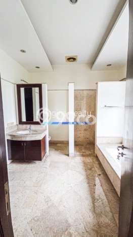 Dijual Rumah Mewah Elegan Dengan View Eksklusif di Pejaten, Jakarta Selatan Dijual Rumah Mewah Elegan Dengan View Eksklusif di Pejaten, Jakarta Selatan
