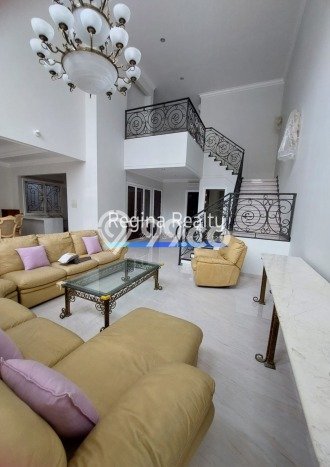 Rumah Mewah LB 450m2 Siap Huni Desain Elegan di Pondok Indah, Jakarta Selatan Rumah Mewah LB 450m2 Siap Huni Desain Elegan di Pondok Indah, Jakarta Selatan