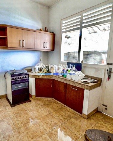Dijual Hunian Mewah dengan Fasilitas Sekitar Lengkap di Kebayoran Baru, Jakarta Selatan Dijual Hunian Mewah dengan Fasilitas Sekitar Lengkap di Kebayoran Baru, Jakarta Selatan