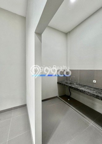 Disewakan Ruko di Kawasan Ramai Terogong Luas 400m2 Disewakan Ruko di Kawasan Ramai Terogong Luas 400m2
