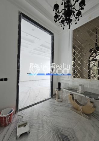 Dijual Rumah Premium dengan Fasilitas Sekitar Komplit di Tebet, Jakarta Selatan Dijual Rumah Premium dengan Fasilitas Sekitar Komplit di Tebet, Jakarta Selatan