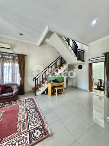 Dijual Rumah Strategis Bagus Punya 4 KT di Jagakarsa Jakarta Selatan SHM Dijual Rumah Strategis Bagus Punya 4 KT di Jagakarsa Jakarta Selatan SHM