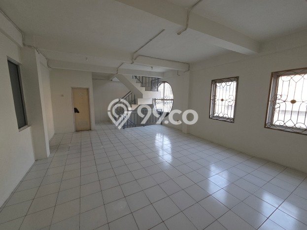 Gudang Dijual di Jakarta Utara LT 891m2 & LB 1800m2 Lokasi Terbaik! Gudang Dijual di Jakarta Utara LT 891m2 & LB 1800m2 Lokasi Terbaik!