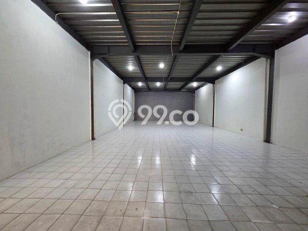 Gudang Dijual di Jakarta Utara LT 891m2 & LB 1800m2 Lokasi Terbaik! Gudang Dijual di Jakarta Utara LT 891m2 & LB 1800m2 Lokasi Terbaik!