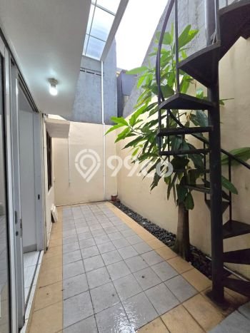 Jarang Ada! Rumah Sewa 3 Kamar Nyaman Siap Huni Gading Serpong Jarang Ada! Rumah Sewa 3 Kamar Nyaman Siap Huni Gading Serpong