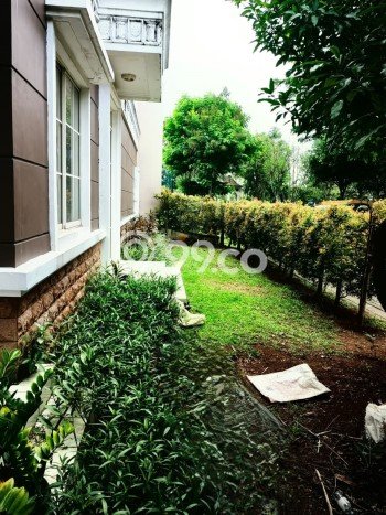 Disewakan Rumah Harga Terjangkau di Green Lake City Jakarta Barat dengan 4 Kamar Tidur Disewakan Rumah Harga Terjangkau di Green Lake City Jakarta Barat dengan 4 Kamar Tidur
