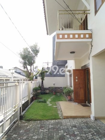 Jual Cepat Hunian Mewah Cozy di Jakarta Selatan Jual Cepat Hunian Mewah Cozy di Jakarta Selatan