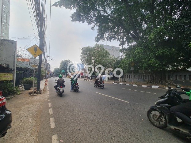Dijual Ruko di Kebayoran Lama Jakarta Selatan LT 275m2 / LB 300m2 Dijual Ruko di Kebayoran Lama Jakarta Selatan LT 275m2 / LB 300m2