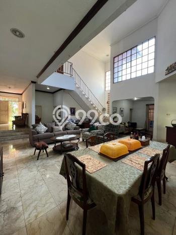 Rumah Mewah LB 521m2 Siap Huni Desain Elegan di Pondok Labu, Jakarta Selatan Rumah Mewah LB 521m2 Siap Huni Desain Elegan di Pondok Labu, Jakarta Selatan