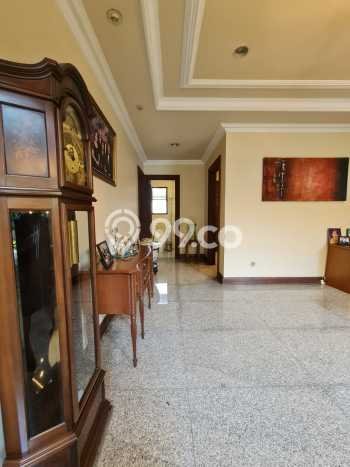 Dijual Rumah Luas Elegan Dengan View Cantik di Simprug, Jakarta Selatan Dijual Rumah Luas Elegan Dengan View Cantik di Simprug, Jakarta Selatan