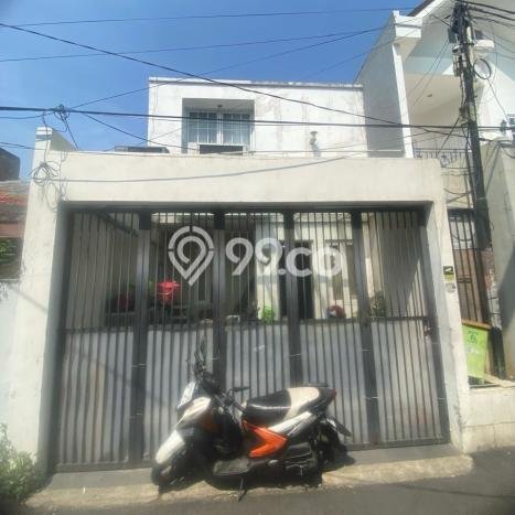Siap Huni Rumah Mewah 2 Kamar di Tebet Dekat ke Mana Saja Siap Huni Rumah Mewah 2 Kamar di Tebet Dekat ke Mana Saja
