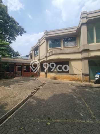 Area Ramai! Kantor Dijual di Kebayoran Baru untuk Bisnis Luas Bangunan 318m2 Area Ramai! Kantor Dijual di Kebayoran Baru untuk Bisnis Luas Bangunan 318m2
