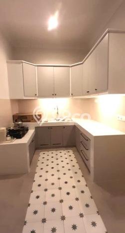 Jarang Ada! Rumah Kontrakan 3 Kamar Bagus Siap Huni Pondok Indah Jarang Ada! Rumah Kontrakan 3 Kamar Bagus Siap Huni Pondok Indah