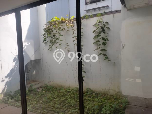 Rumah Elit LB 153m2 Siap Huni Desain Elegan di BSD The Icon, Tangerang Rumah Elit LB 153m2 Siap Huni Desain Elegan di BSD The Icon, Tangerang