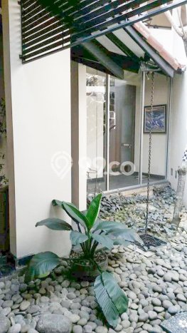 Rumah Eksklusif Dijual LT 295m2 di Pamulang, Tangerang Selatan Rumah Eksklusif Dijual LT 295m2 di Pamulang, Tangerang Selatan