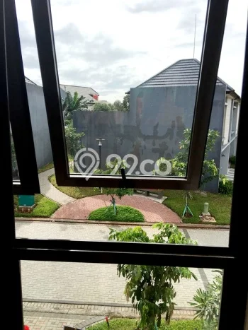 Dijual Rumah Mewah Elegan Dengan View Eksklusif di BSD Eminent, Tangerang Dijual Rumah Mewah Elegan Dengan View Eksklusif di BSD Eminent, Tangerang