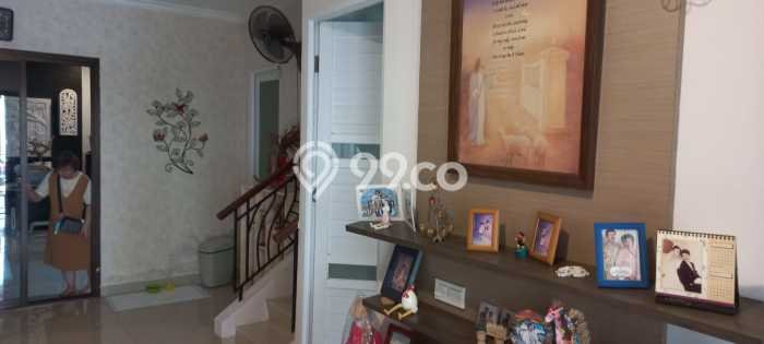 Rumah Elit Modern Tanpa Renovasi di BSD The Green Tangerang Rumah Elit Modern Tanpa Renovasi di BSD The Green Tangerang