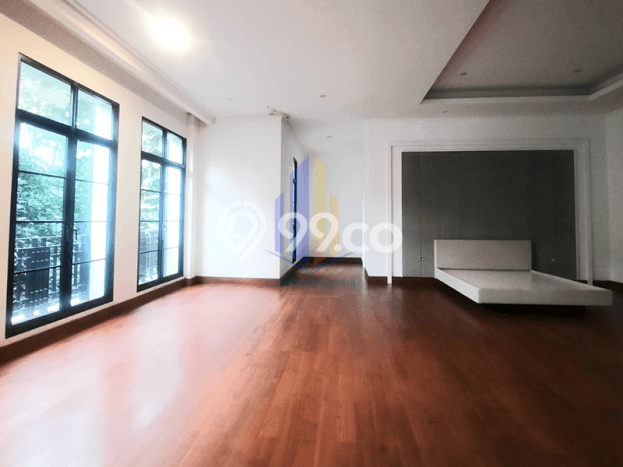 Rumah Mewah Dijual LT 345m2 di Kebayoran Baru, Jakarta Selatan Rumah Mewah Dijual LT 345m2 di Kebayoran Baru, Jakarta Selatan