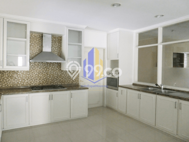 Disewakan Rumah Murah di Cipete Jakarta Selatan Punya 4 KT Disewakan Rumah Murah di Cipete Jakarta Selatan Punya 4 KT