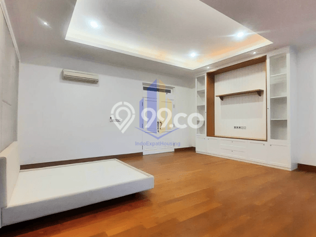 Rumah Mewah Dijual LT 345m2 di Kebayoran Baru, Jakarta Selatan Rumah Mewah Dijual LT 345m2 di Kebayoran Baru, Jakarta Selatan