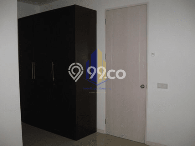 Lokasi strategis! Rumah siap pakai disewakan di Cilandak LB 490m2 Lokasi strategis! Rumah siap pakai disewakan di Cilandak LB 490m2