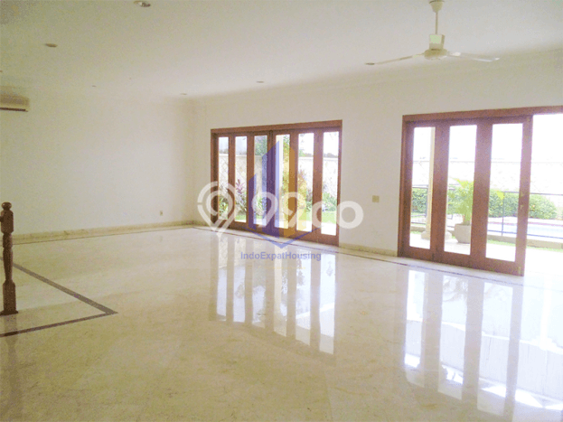 Rumah Disewakan Jakarta Selatan LT 850m2 LB 700m2 Kawasan Ampera Rumah Disewakan Jakarta Selatan LT 850m2 LB 700m2 Kawasan Ampera