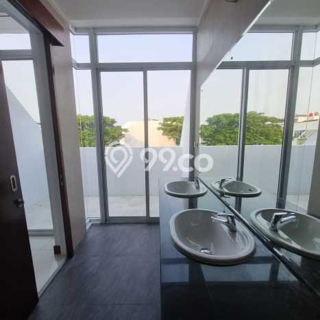 Rumah Luxury Modern Siap Huni di Harapan Indah Bekasi Rumah Luxury Modern Siap Huni di Harapan Indah Bekasi