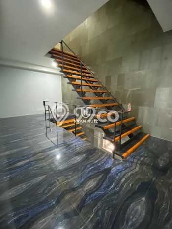 Ruko Bagus Dijual LB 900m2 Lokasi Strategis Jakarta Barat Area Cocok untuk Berbisnis Ruko Bagus Dijual LB 900m2 Lokasi Strategis Jakarta Barat Area Cocok untuk Berbisnis