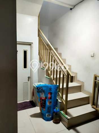 For Sale Rumah 4 Kamar Lokasi Ideal Nyaman dan Strategis di Cipondoh For Sale Rumah 4 Kamar Lokasi Ideal Nyaman dan Strategis di Cipondoh
