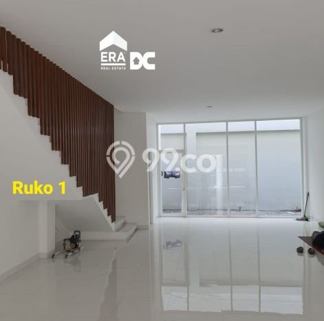 Untuk Disewa Ruko di Semarang Tengah Semarang LT 150m2, LB 180m2 Untuk Disewa Ruko di Semarang Tengah Semarang LT 150m2, LB 180m2