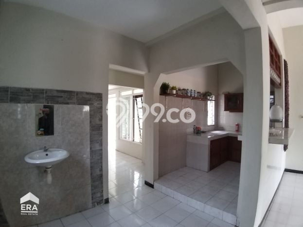 Jual Rumah Favorit Siap Huni LB 120m2 di Semarang Timur, Semarang Jual Rumah Favorit Siap Huni LB 120m2 di Semarang Timur, Semarang