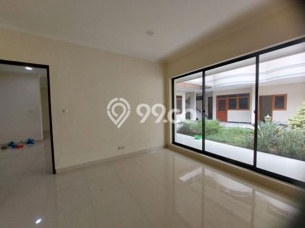Rumah Cantik Siap Huni Di Semarang Tengah Luas 295m2 Aman Rumah Cantik Siap Huni Di Semarang Tengah Luas 295m2 Aman
