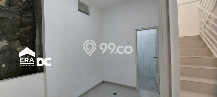 Ruko Dijual Lokasi Stratagis di Ngaliyan Semarang Cocok untuk Investasi Ruko Dijual Lokasi Stratagis di Ngaliyan Semarang Cocok untuk Investasi