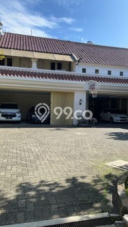 Hunian Elit LB 1300m2 Siap Pakai Desain Elegan di Lebak Bulus, Jakarta Selatan Hunian Elit LB 1300m2 Siap Pakai Desain Elegan di Lebak Bulus, Jakarta Selatan