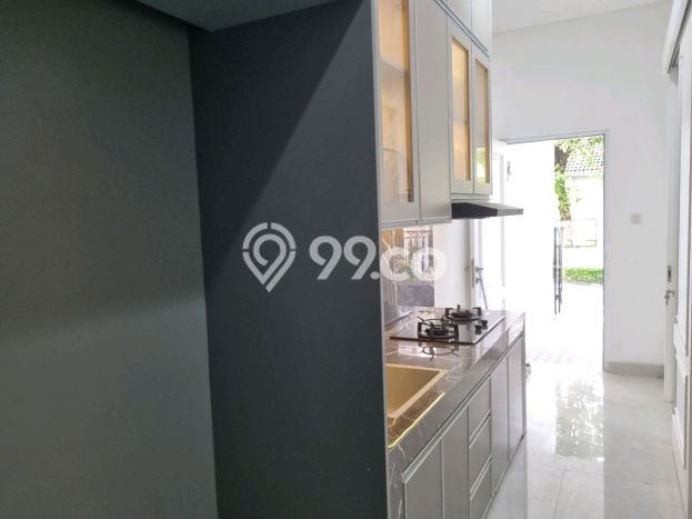 Ready to Use! Premium House LT 218m2 Desain Modern di Bintaro Ready to Use! Premium House LT 218m2 Desain Modern di Bintaro