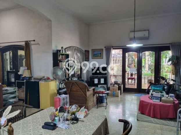 Hunian Elit LB 700m2 Siap Huni Desain Elegan di Pondok Indah, Jakarta Selatan Hunian Elit LB 700m2 Siap Huni Desain Elegan di Pondok Indah, Jakarta Selatan