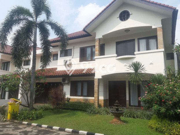 Disewakan! Rumah 5 Kamar Tidur &
5 Kamar Mandi di Kemang, Jakarta Selatan Disewakan! Rumah 5 Kamar Tidur &
5 Kamar Mandi di Kemang, Jakarta Selatan