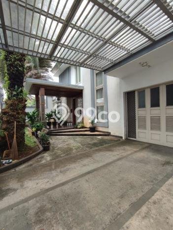 Hunian Mewah LB 300m2 Siap Huni Desain Elegan di Bintaro, Jakarta Selatan Hunian Mewah LB 300m2 Siap Huni Desain Elegan di Bintaro, Jakarta Selatan