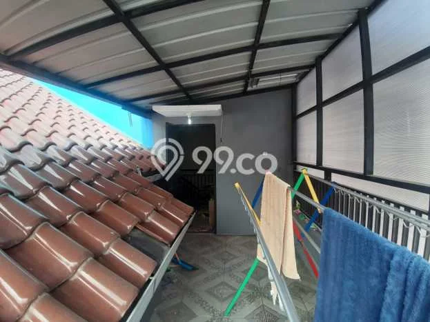 Rumah Strategis Modern Lb 110m2 di Jagakarsa, Jakarta Selatan Rumah Strategis Modern Lb 110m2 di Jagakarsa, Jakarta Selatan