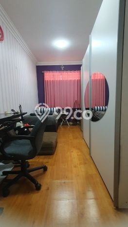 Rumah Luas Asri 3 KT Siap Pakai di Bintaro Jakarta Selatan Rumah Luas Asri 3 KT Siap Pakai di Bintaro Jakarta Selatan