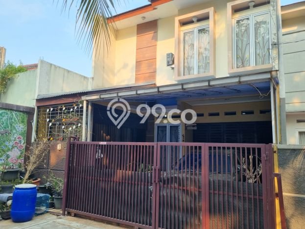 Hunian Cantik Minimalis Lb 180m2 di Cinere, Depok Hunian Cantik Minimalis Lb 180m2 di Cinere, Depok
